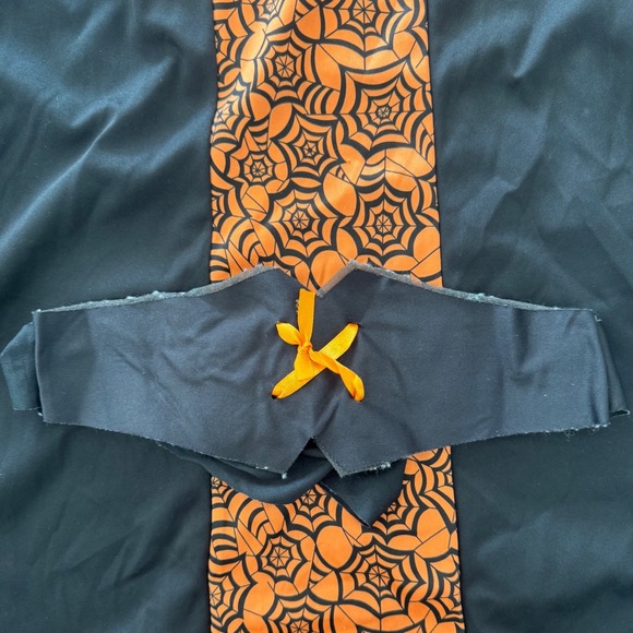 Girls Witch Costume Dress Hat Broom Halloween Spiderweb Black Orange Large‎ - Picture 10 of 10